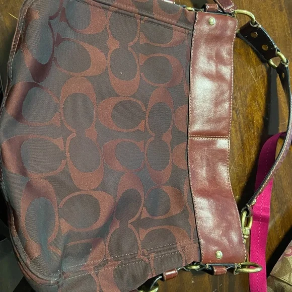 Coach Purse - Picture 3 of 8